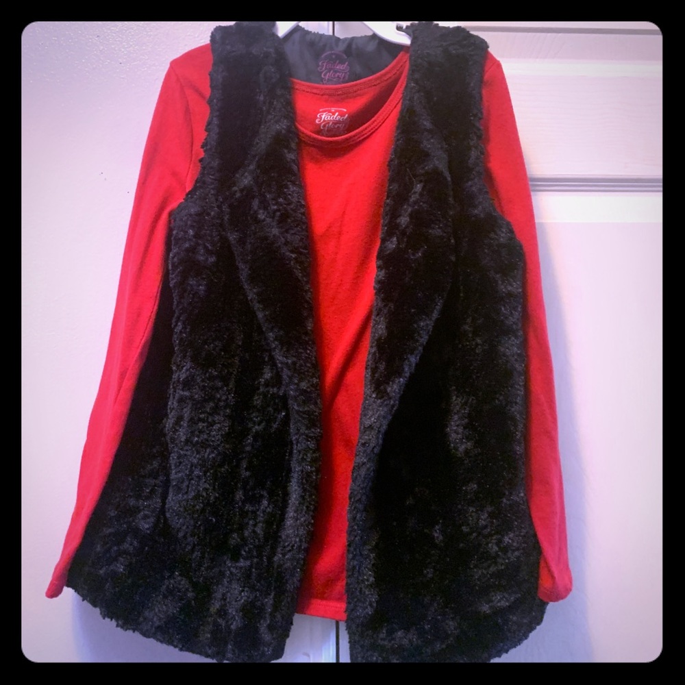 Long Sleeve shirt with faux fur vest